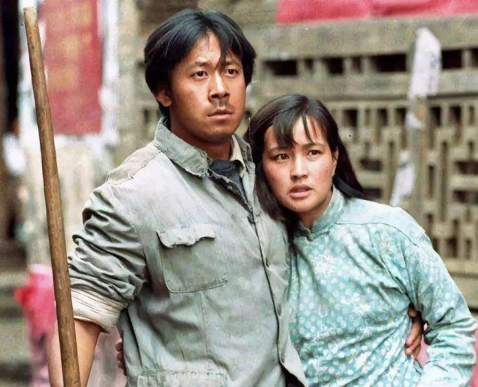 刘晓庆与姜文情史,刘晓庆和姜文几年婚姻