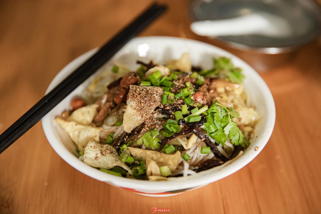 西门老街19元一碗的牛肉海鲜面，虽贵但好吃到勾魂