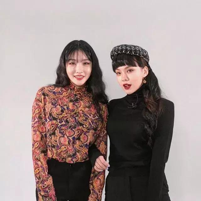 姨妈色和牛血色的区别,口红姨妈色和牛血色区别