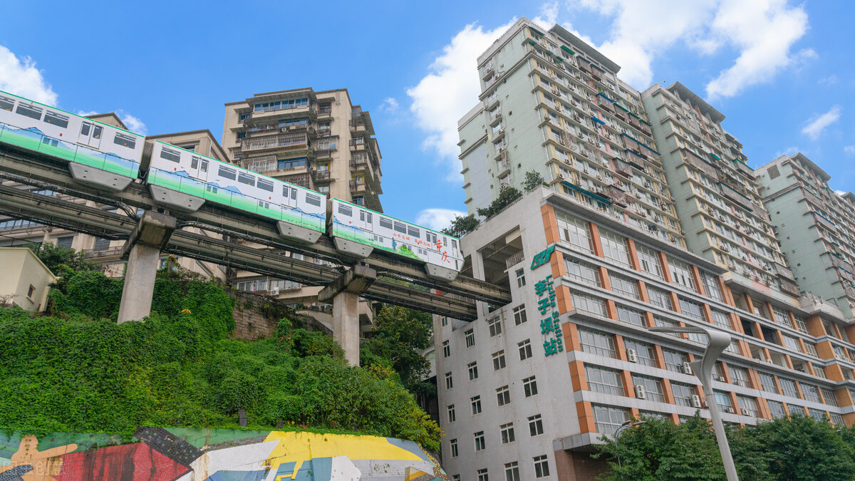 长江索道游玩重庆轨道交通2号线,重庆轨道交通2号线游玩攻略