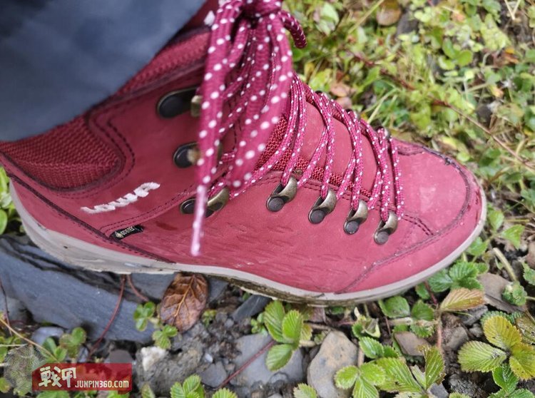 lowarenegade测评,lowa徒步鞋男款测评