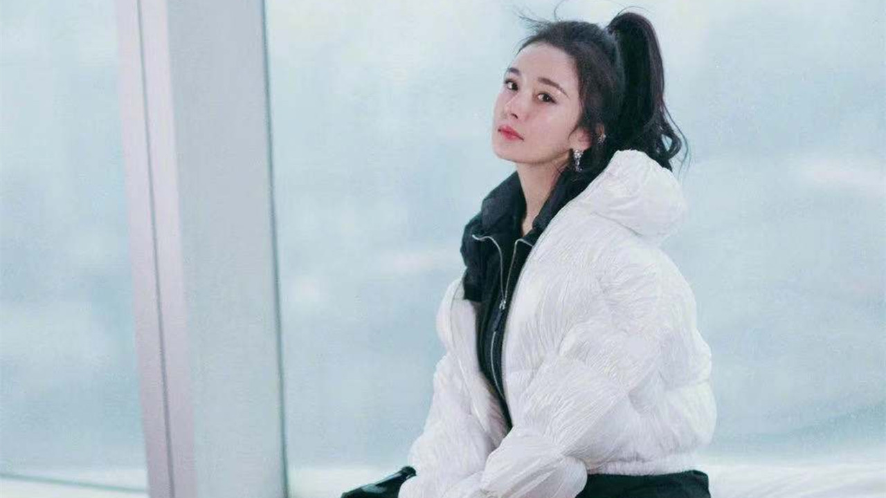 波司登羽绒服寡姐,寡姐代言的波司登