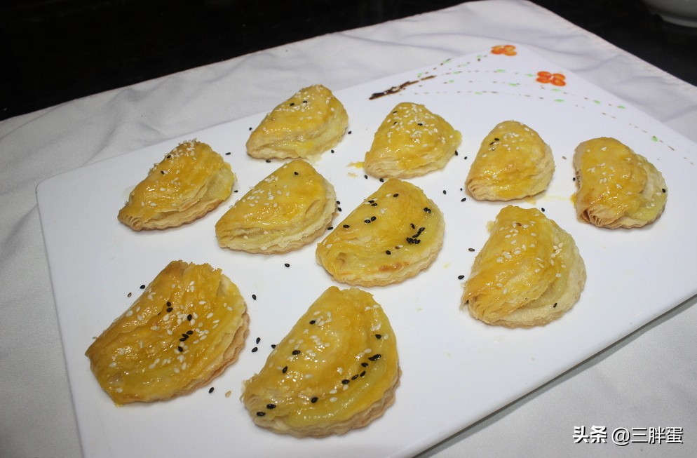 在家做榴莲教程,自己在家做的榴莲酥