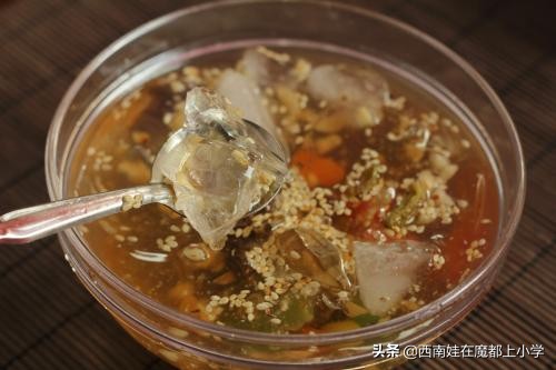 学校门口的小吃你见过多少,学校门口的小吃类型有哪些