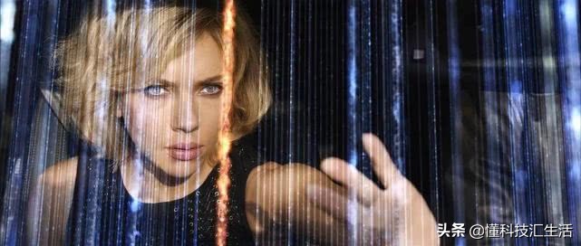 最新科技前沿技术人工智能,科幻中的脑机接口技术