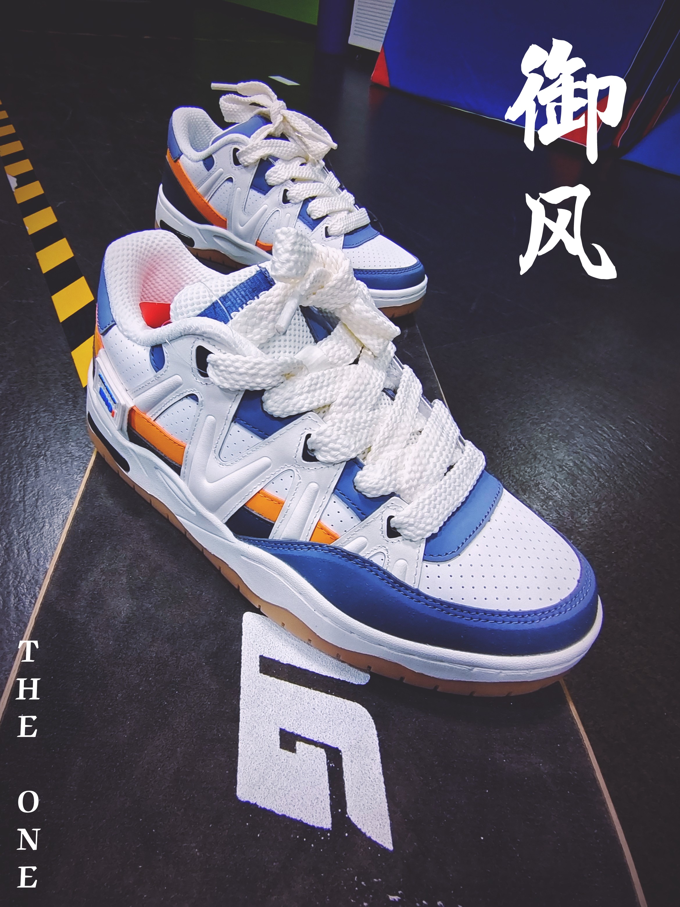 李宁好看的滑板鞋雪凝灰色的,李宁时尚经典滑板鞋