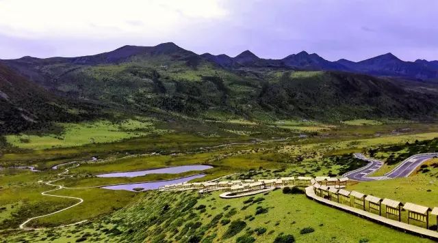 从康定开始一路都是绝美风景,从康定到新都桥景色视频