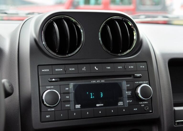 亲戚的自由客8万多卖给我，这个价格合适吗？