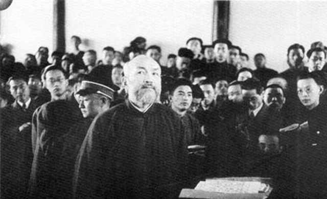 汪伪三大汉奸之一,也是太极大师,被处决时身中五枪还能回头