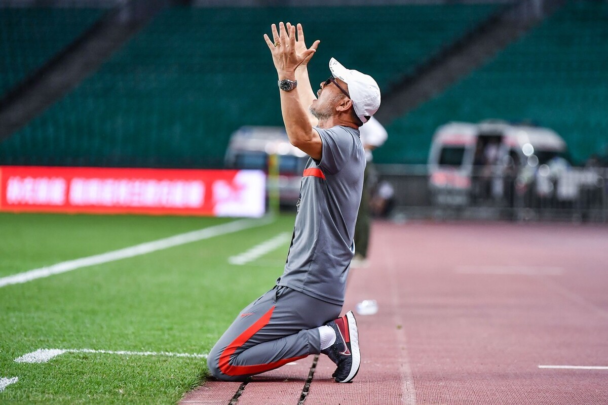 中超球队欠薪为何集中爆发,中超前瞻广州恒大和北京国安之战