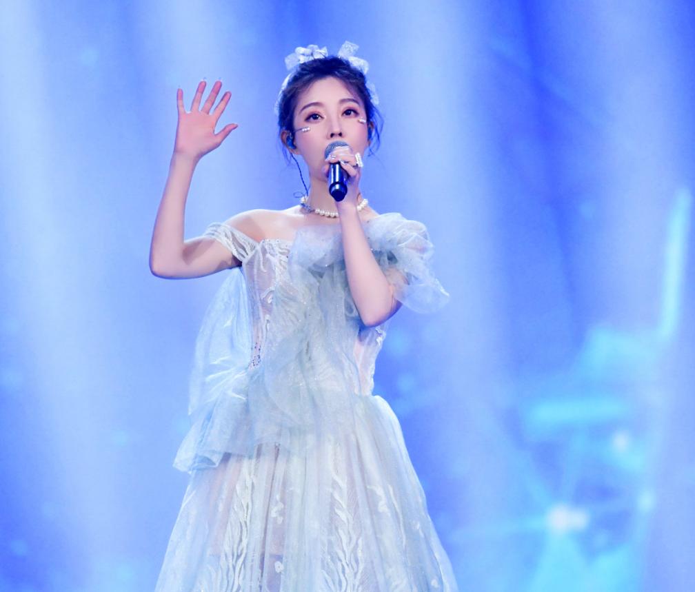 从主播到歌手,冯提莫真实唱功