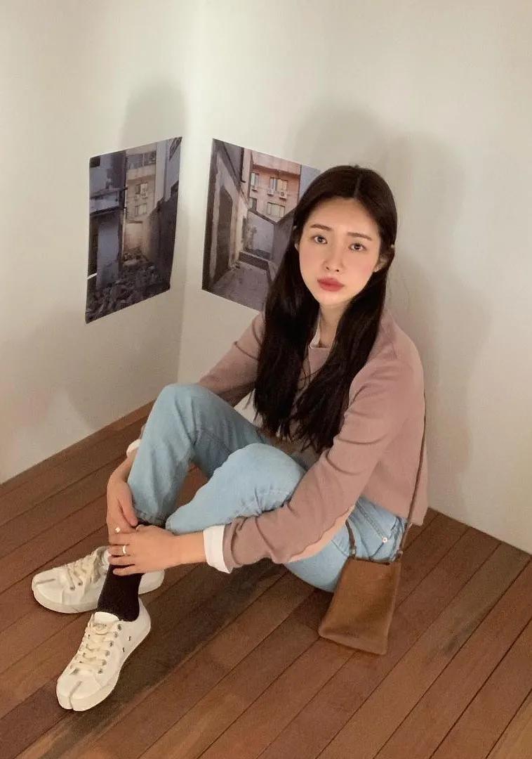 jennie穿搭冬香奈儿,求jennie同款衣服