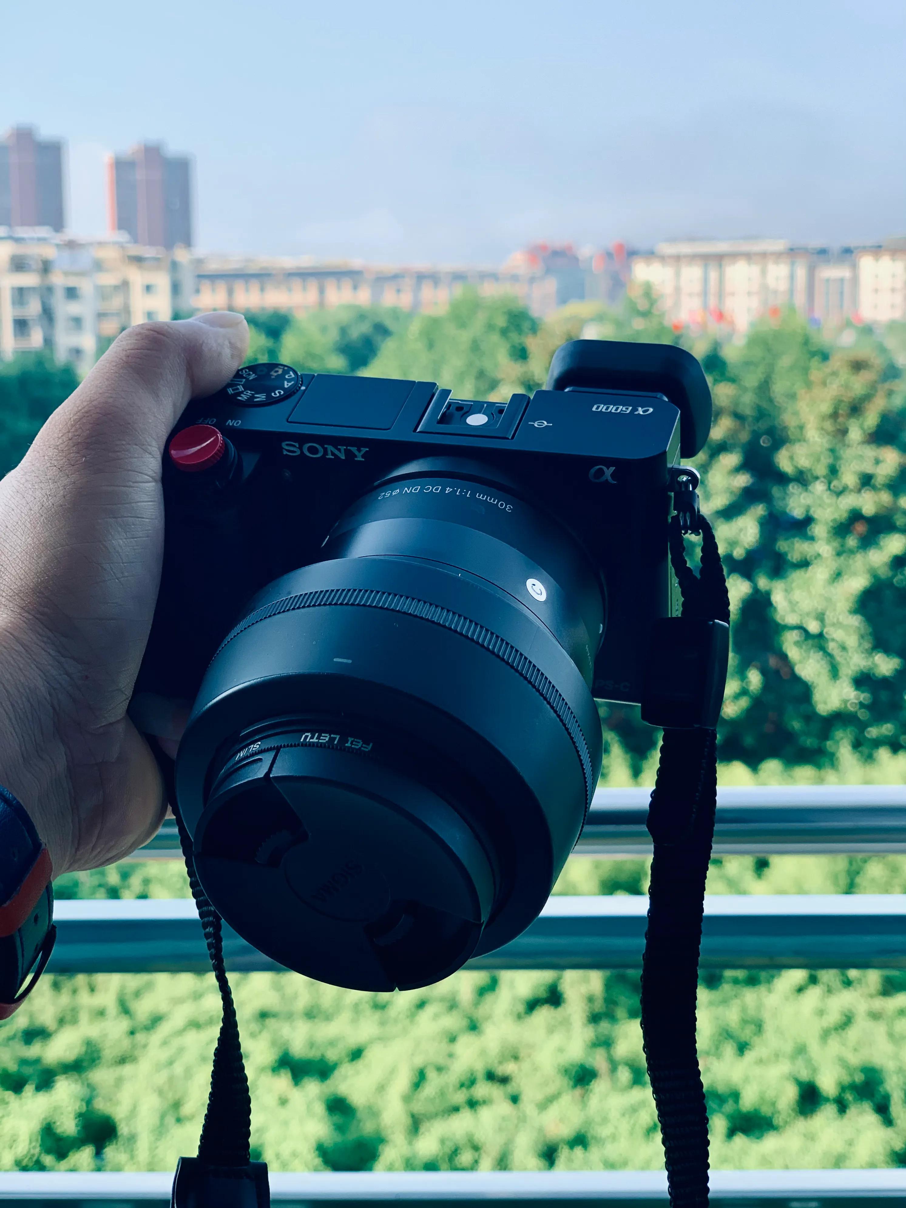 索尼a6000入门教程视频,索尼a6000的各个参数介绍