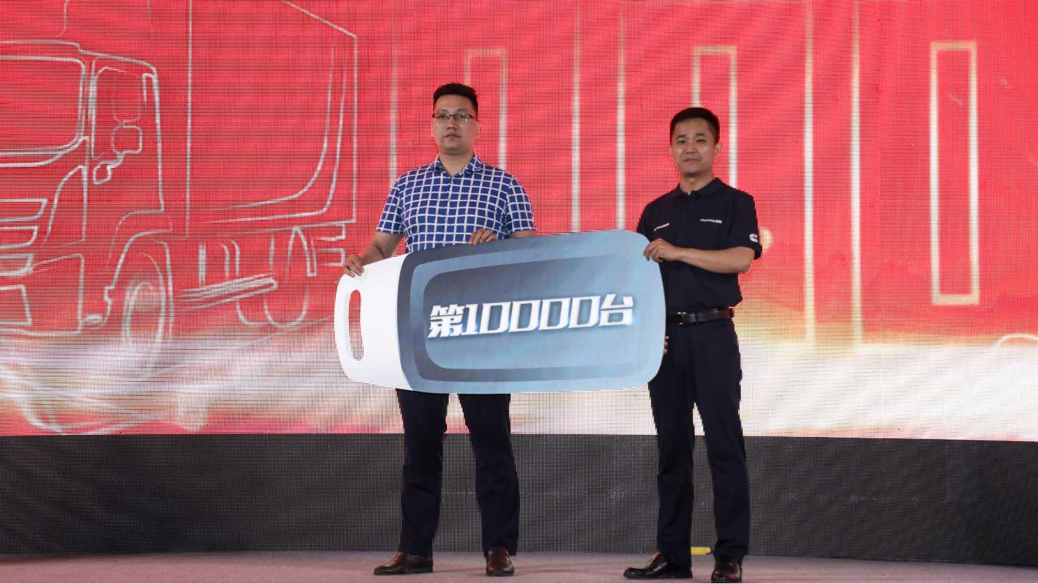 欧马可超级卡车物流,欧马可超级轻卡劲驰