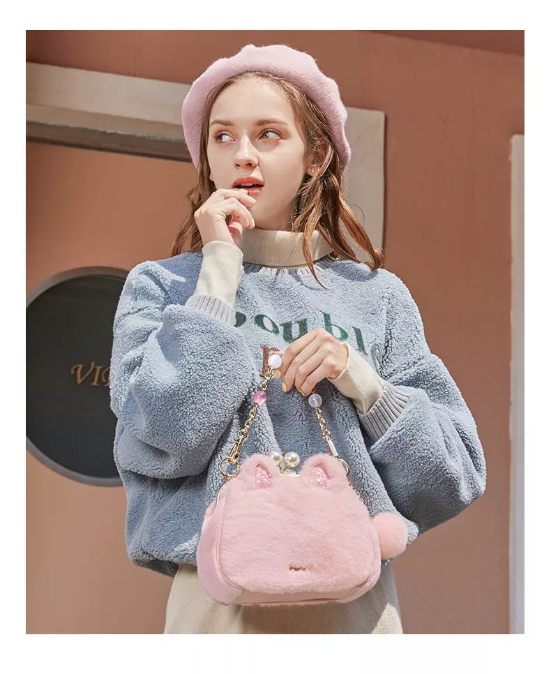 今年流行什么样的包秋冬,春季新款潮流百搭经典包