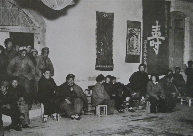 十大元帅最敬重的人，毛主席有多伟大？十大元帅又如何评价主席？