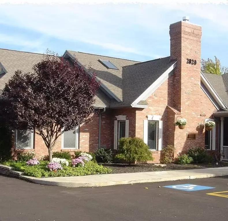 看了8年妇科病的医生居然是自己亲生父亲？美国女孩发现真相崩溃