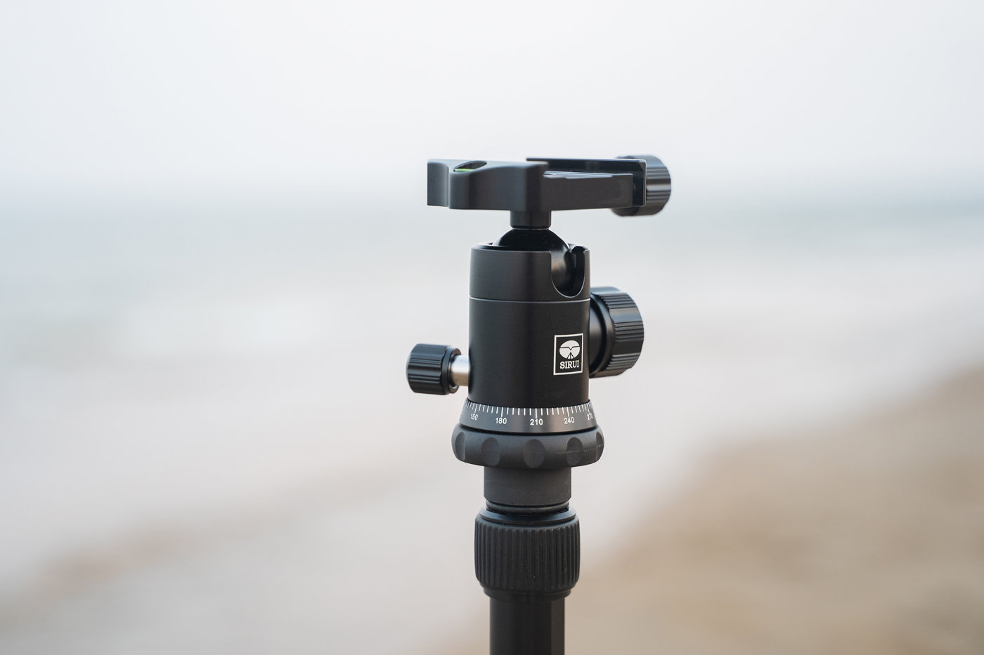 思锐a1205三脚架多少钱,思锐a1205三脚架使用教程