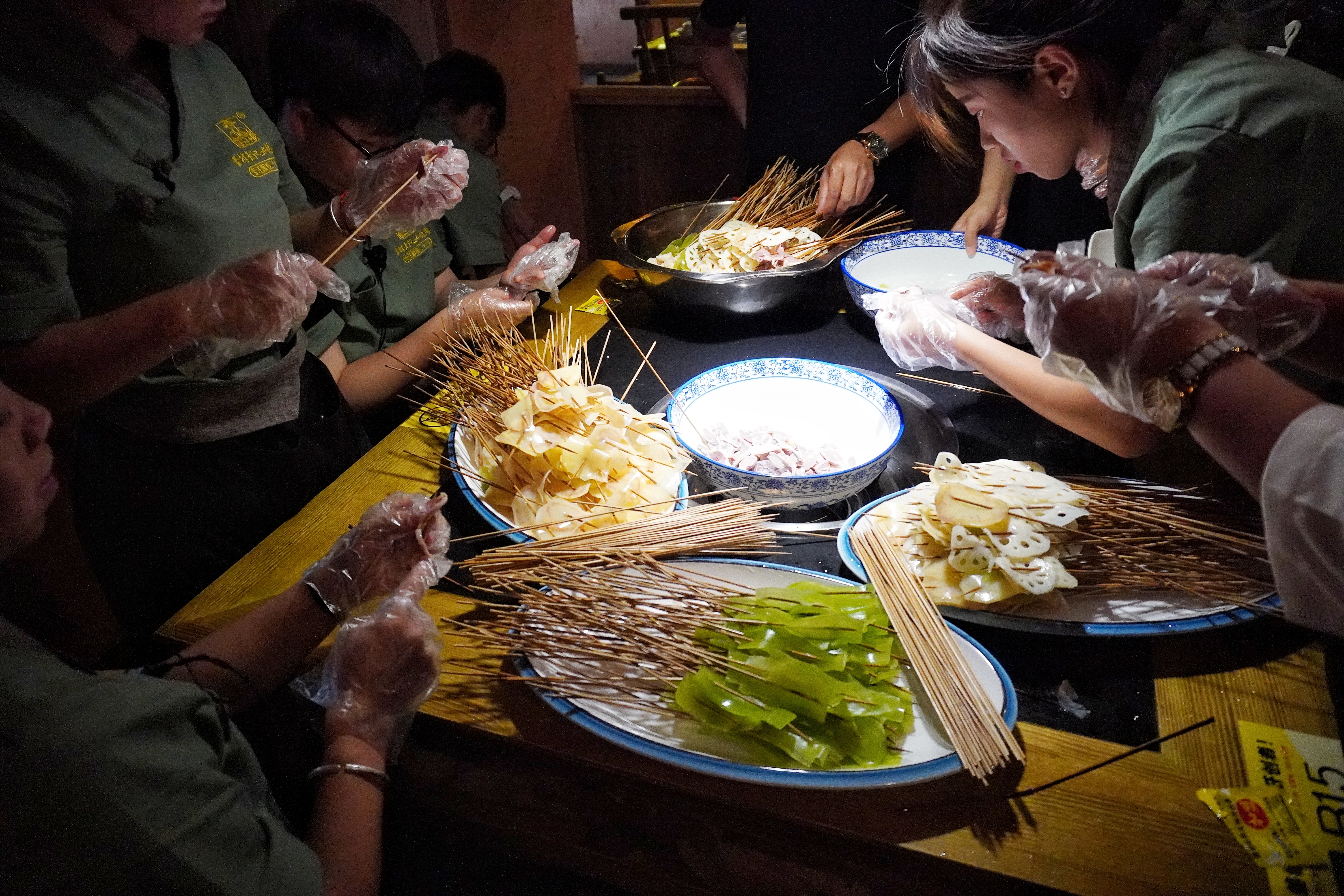 昆明学校小吃推荐大全,云南昆明学校前的小吃