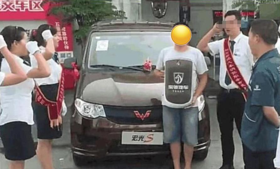 男子花6万买二手车,男子花100万买车提车后竟无法开走