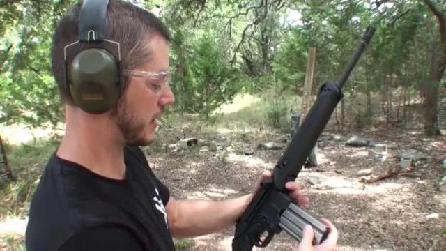 现实中能用手枪开锁吗,用枪开锁真的很容易吗