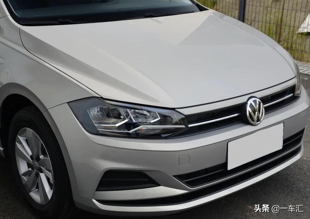 2011年的朗逸和polo选哪个,大众polo和朗逸1.5自吸哪个平台好