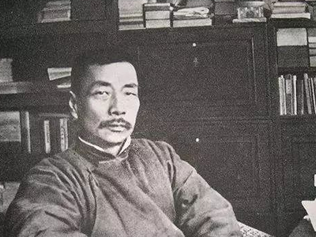 鲁迅最精辟一句话，仅24个字，却让很多虚伪的人感到害怕