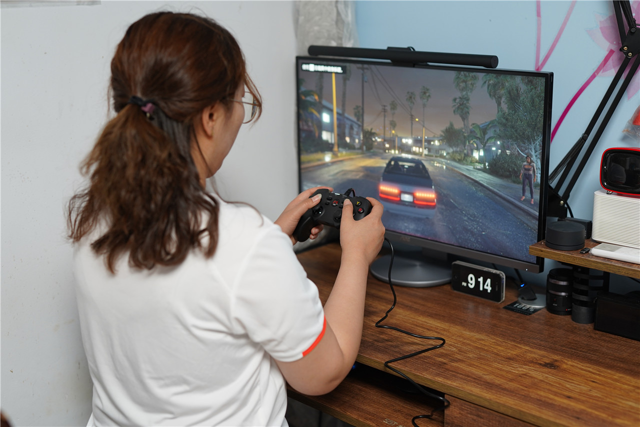 北通蝙蝠4手柄可以调连发频率,北通手柄阿修罗2和蝙蝠4怎么选