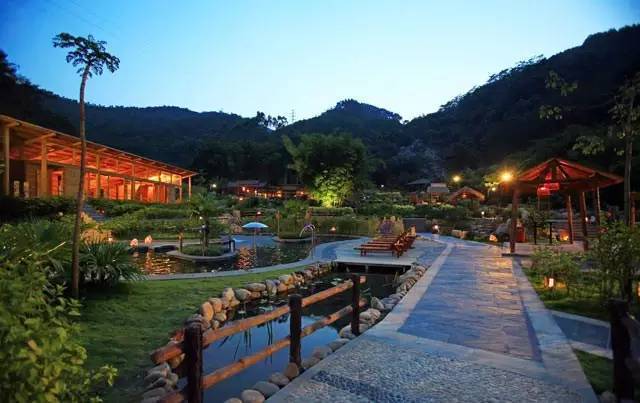 惠州怡情谷泡温泉住宿,惠州怡情谷温泉酒店二天一晚