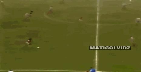 最“作”的米兰巨星，敢把卡佩罗拎起来的荷兰球霸老婆姓克鲁伊夫