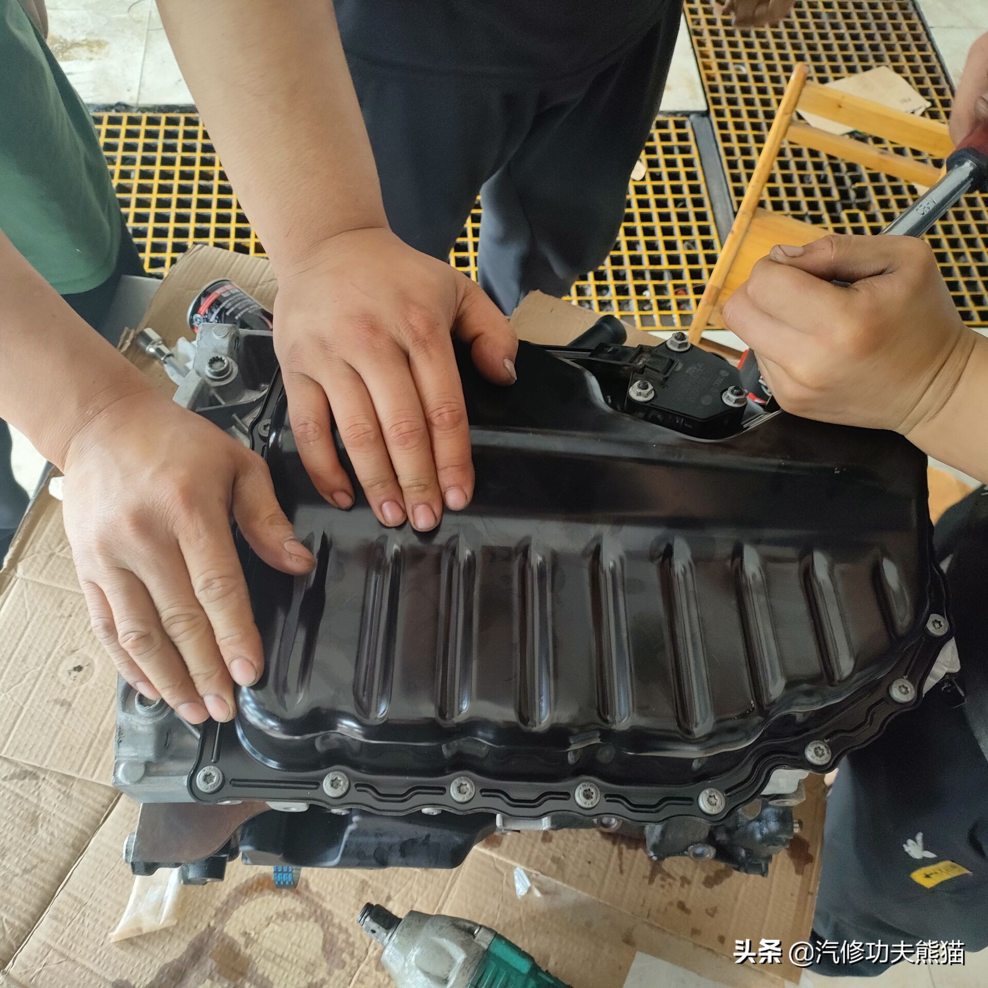 爱车养护烧机油要趁早治理,爱车烧机油