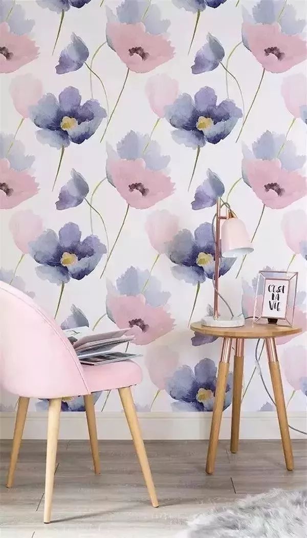 墙纸与乳胶漆的优缺点,墙纸比乳胶漆甲醛多吗