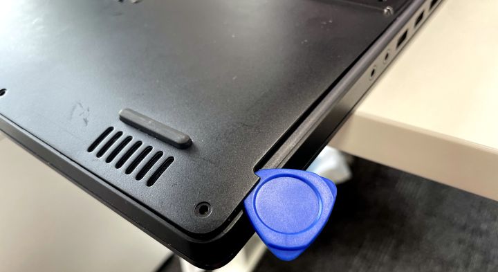 30岁大叔追梦之路：纯金白银为小米游戏本硬件升级只为这童年游戏