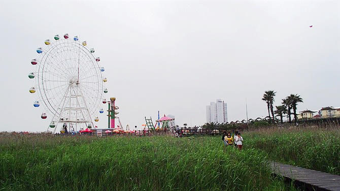 上海金山区有没有免费的沙滩,上海金山沙滩