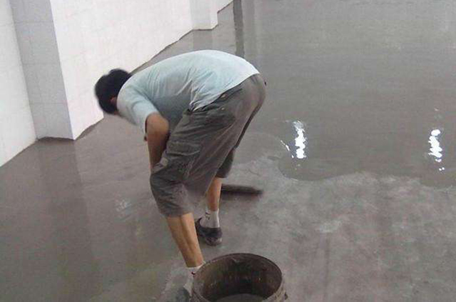 水泥自流平缺点,被人嫌弃的水泥地