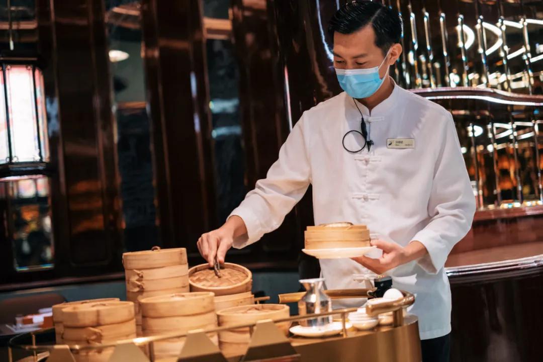 200元住总统套房,200块住酒店吃大餐