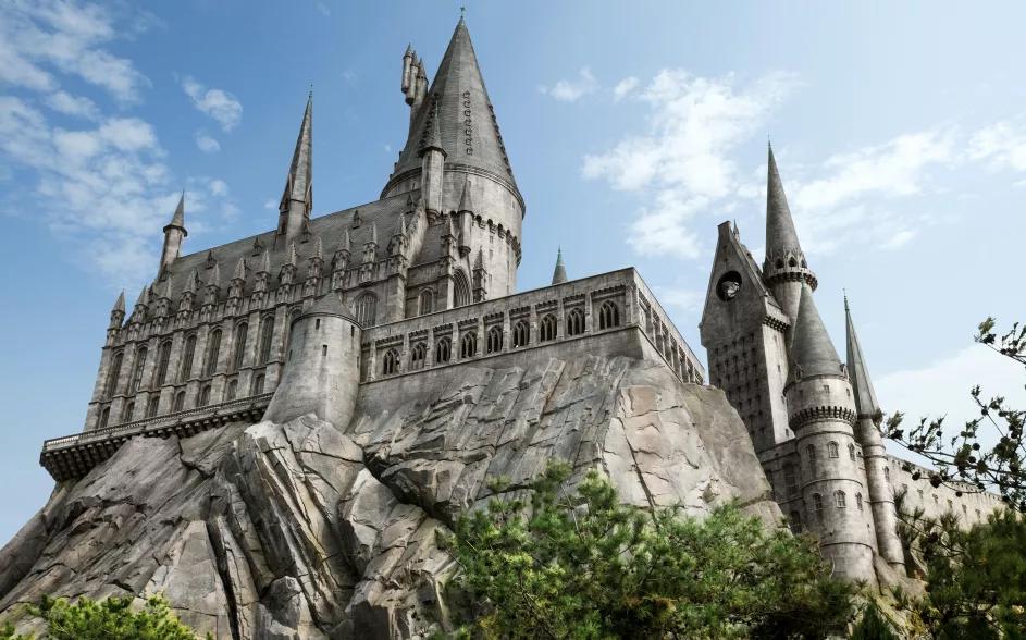 北京环球影城上海迪士尼客流对比,北京环球影城直面上海迪士尼