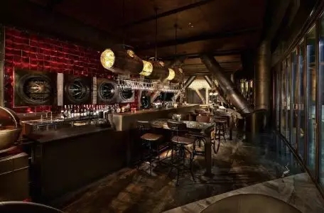 上海深坑酒店水下观景房视频,上海深坑酒店负17层建在水下