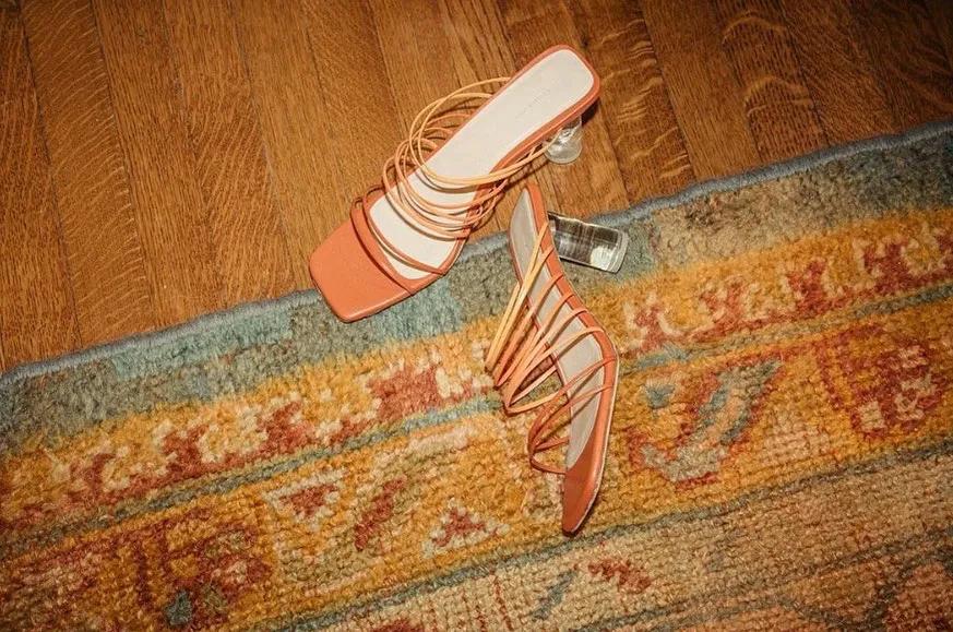 凉鞋危险,凉鞋的缺点