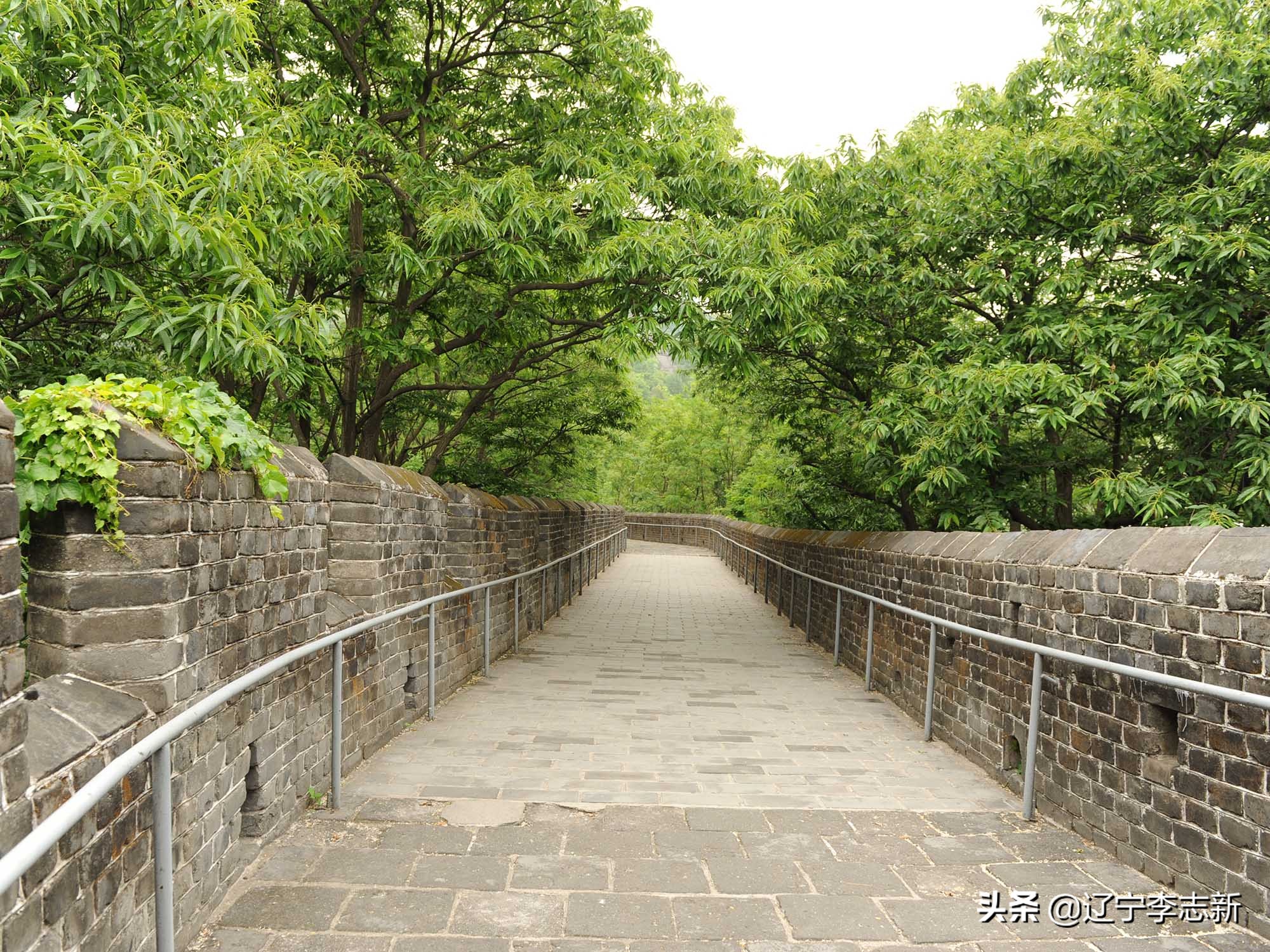 万里长城的起点是老龙头吗,万里长城的尽头和源头在哪里