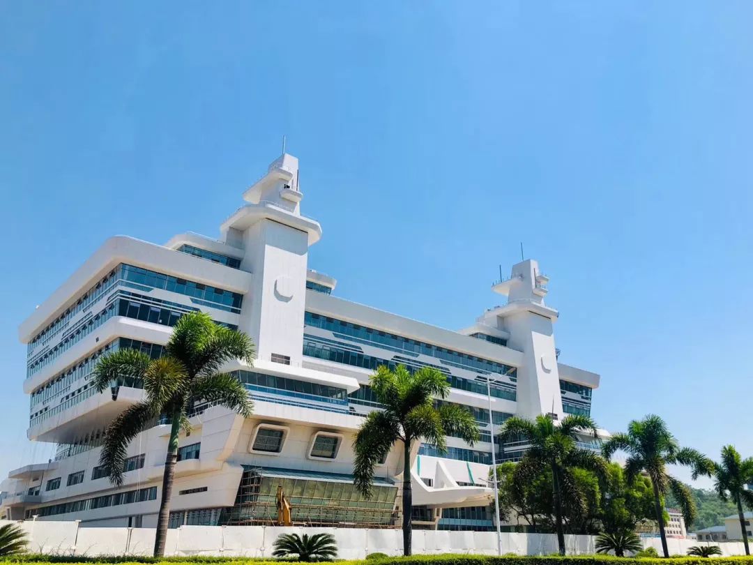 珠海先后三次被评为中国宜居城市,珠海被评为十大宜居城市