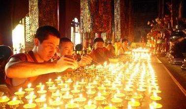 蒙古族三大主要节日,蒙古族节日燃灯节