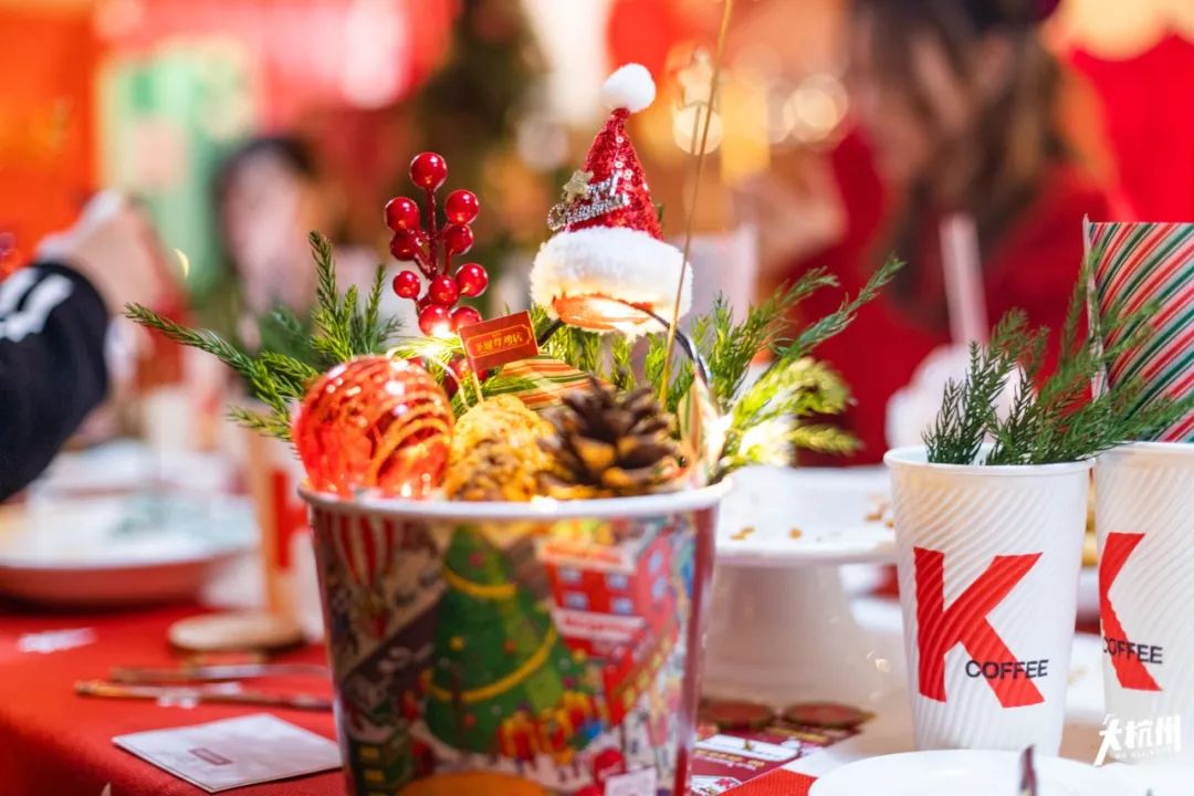 哆啦a梦用时光机去洛杉矶,哆啦a梦坐时光机回到过去救酷哥