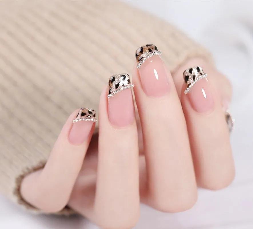 美甲初学者保姆级教程,美甲初学者全过程基本教程