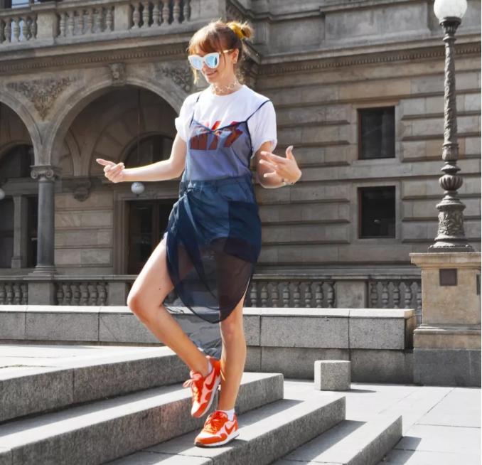 李小璐情人节甜馨同款连衣裙,李小璐甜馨穿搭