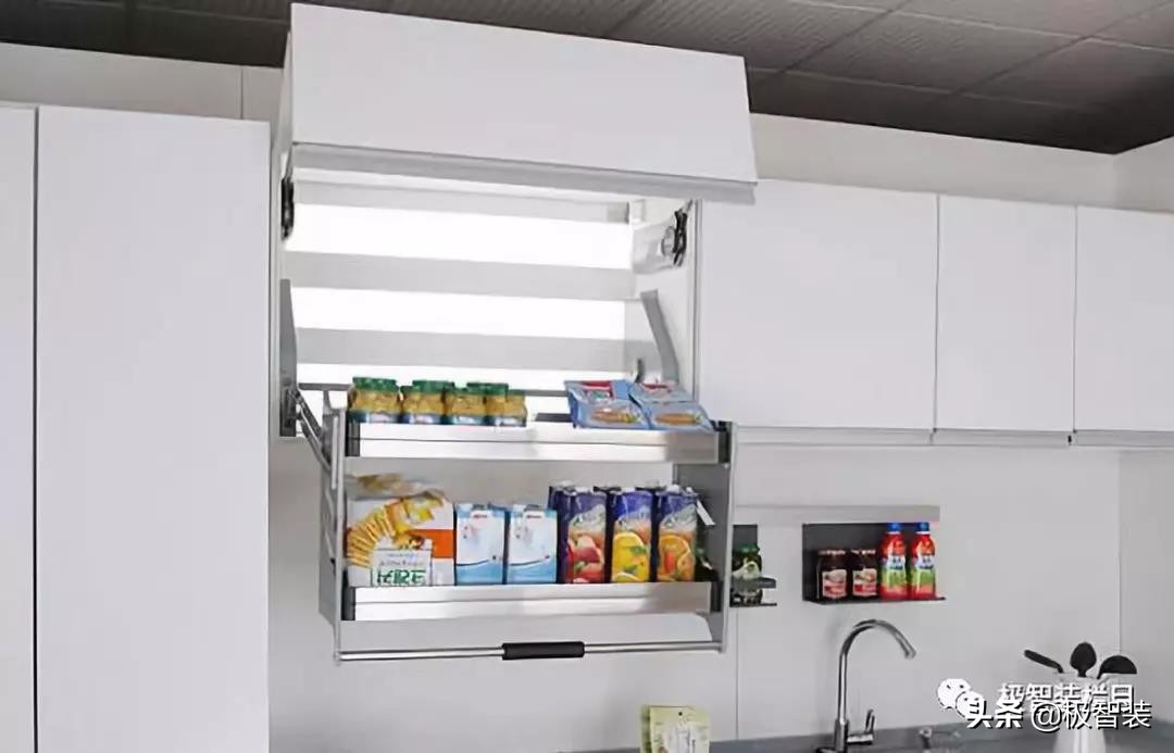 家里有老人安哪种摄像头最好,养老院老人房间内安装摄像头