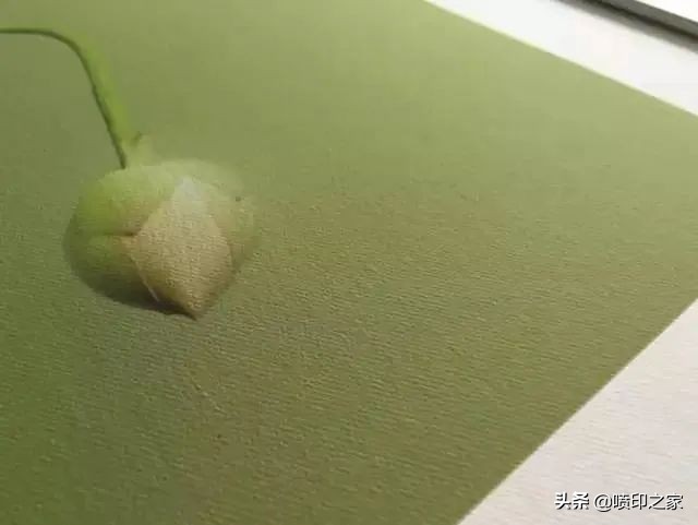 高光油画布与哑光油画布区别,户外用喷绘布和油画布哪个耐用