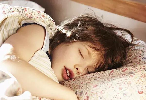 孩子牙齿长歪了怎么办？什么时候适合做矫正？