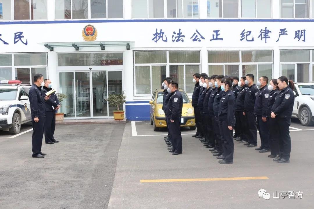 派出所继续做好疫情防控工作报道,派出所以饱满热情打好疫情防疫战