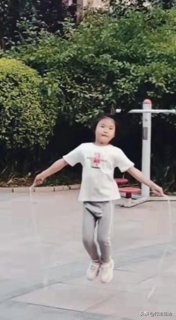 跳绳健康快乐动起来,跳绳跳出健康跳出美丽